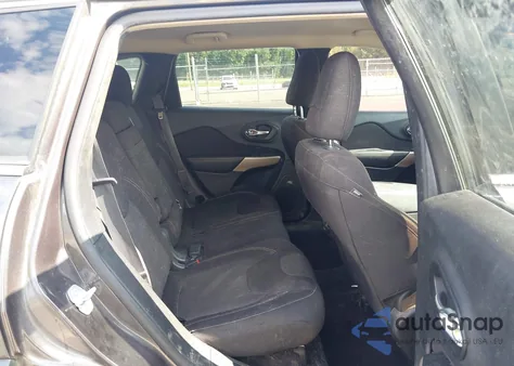 2017 Jeep Cherokee Latitude 4X4 from USA, damaged, VIN 1C4PJMCB0HW646275